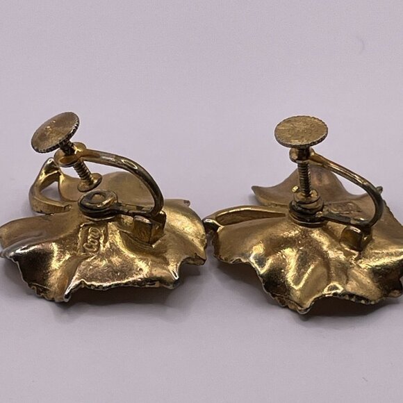 Coro Vintage Gold Tone Leaf Rhinestone Brooch and Screw Back Earring Set AL5.1 - Picture 14 of 16